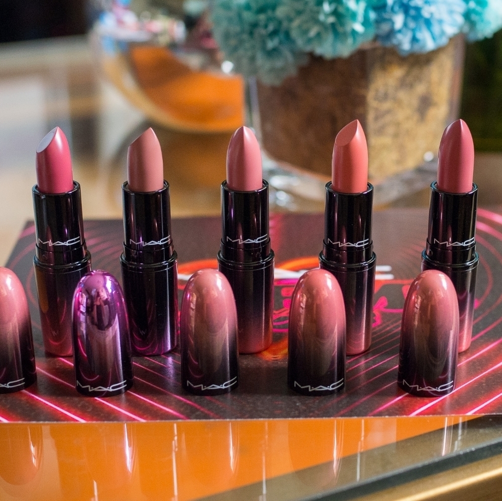 NIB-RETIRED, MAC Give Me Fever 428, Love Me Lipstick - Picture 11 of 12